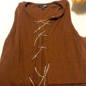 Party starter cropped tank